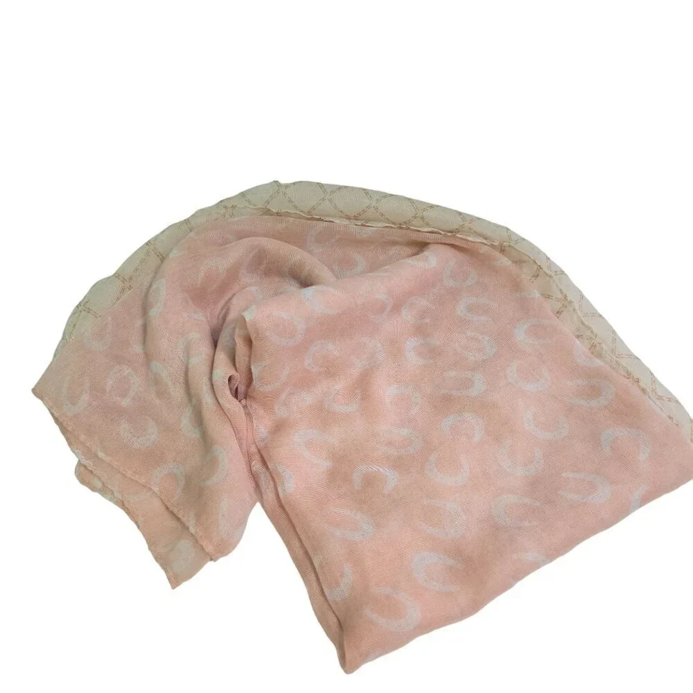 RJ Tiamao Vintage Blush Horseshoe Western Scarf